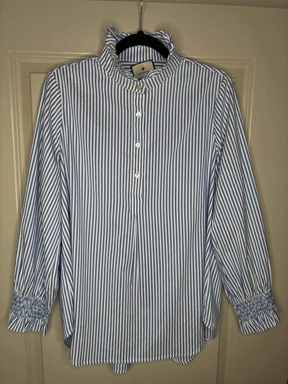 Tuckernuck Blue and White Stripe Teagan Popover Top Size Large - Picture 3 of 9